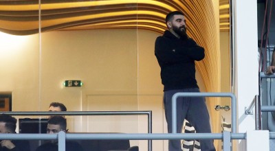 «Απάντηση» Σαββίδη με... ΦΙΦΑ και Μπομπ Μάρλεϊ μετά την ήττα (vids)