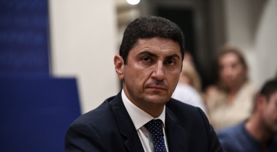 Ο Αυγενάκης αναστέλλει τη χρηματοδότηση στην Ομοσπονδία Ιστιοπλοΐας