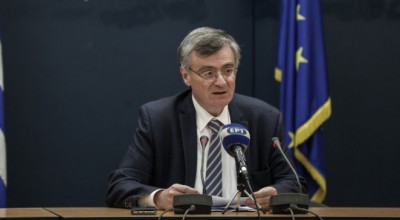 Επανεμφάνιση Τσιόδρα: Οι τρεις προβλέψεις για την πανδημία