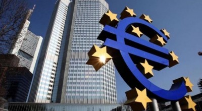 Στον... αναπνευστήρα η Ελλάδα με 80 δισ από την ΕΚΤ