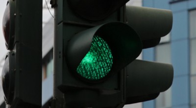 Ελλάδα: Το... αιώνιο φανάρι-Περιμένεις 7,5 λεπτά για να ανάψει πράσινο