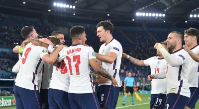 Euro 2020: Η Αγγλία «σπάει» την κατάρα και η Δανία ζει το παραμύθι της