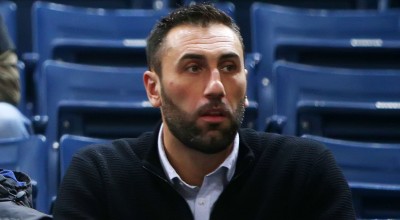 Δήμος Ντικούδης: «Κοίτα στον γ@@@@ο καθρέφτη!»