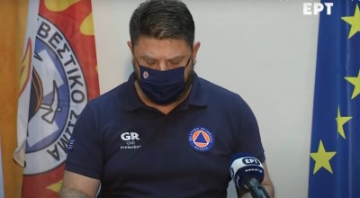 «Πόλεμος» καθηγητών για Χαρδαλιά -«Πυρά» συναδέλφων του εναντίον του Δ. Κούβελα