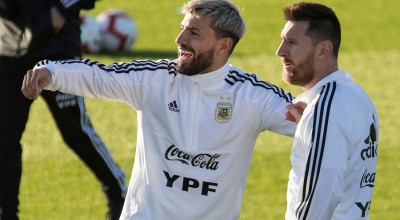 Αγουέρο: «Δεν πήρα το «10» από σεβασμό στον Μέσι»