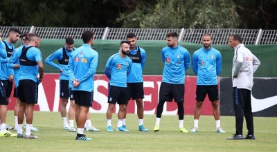 Εθνική: Ο Φαν’τ Σιπ κάλεσε μετά από καιρό Πέλκα και Σταφυλίδη