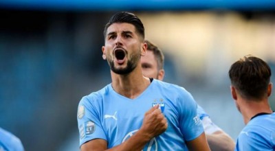 Ο Αντόνιο Τσόλακ στην πόρτα της εξόδου από τη Ρέιντζερς