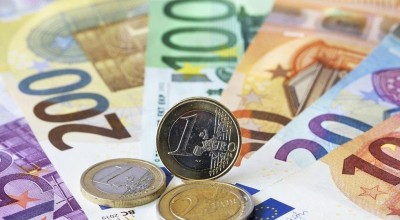 Επίδομα αδείας: Πώς υπολογίζεται και πότε καταβάλλεται