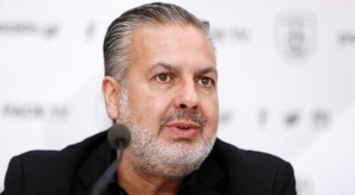 Ένας πολύ… large τεχνικός διευθυντής!