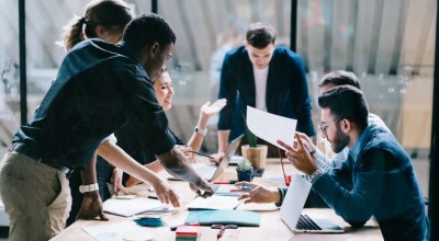 Ποια είναι τα «μπλε άτομα» και γιατί τα χρειαζόμαστε