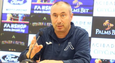 Στοΐλοφ: «Ανώτερος ο ΠΑΟΚ από Λέφσκι και Χάμρουν»