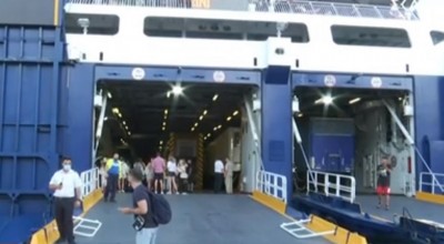 Τρόμος σε πλοίο για Κρήτη: Γυμνός άνδρας εισέβαλε σε καμπίνα μαθητριών