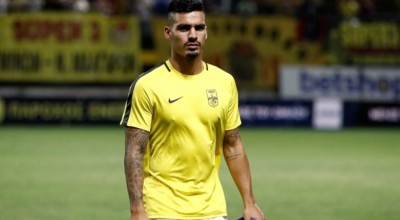 Ο Ούγκο Σόουζα ανακοινώθηκε από την Καλαμάτα και... ανανέωσε με τον Ιωνικό