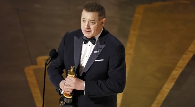 Όσκαρ 2023: Ξέσπασε στα κλάματα μετά τη βράβευση του ο Μπρένταν Φρέιζερ