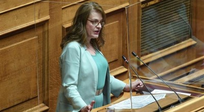 Και η Αλεξοπούλου ξεσκεπάζει τον Βελόπουλο: «Κάθε πρώτη του μήνα δίναμε 500 ευρώ για το κόμμα»