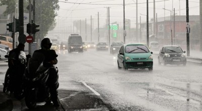 Ο καιρός την Τρίτη (4/11): Πού θα σημειωθούν βροχές και καταιγίδες