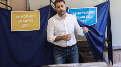 Μεγάλη η χαρά του Ανδρουλάκη για τον Δούκα: Γιόρτασαν τη νίκη με... βρώμικο