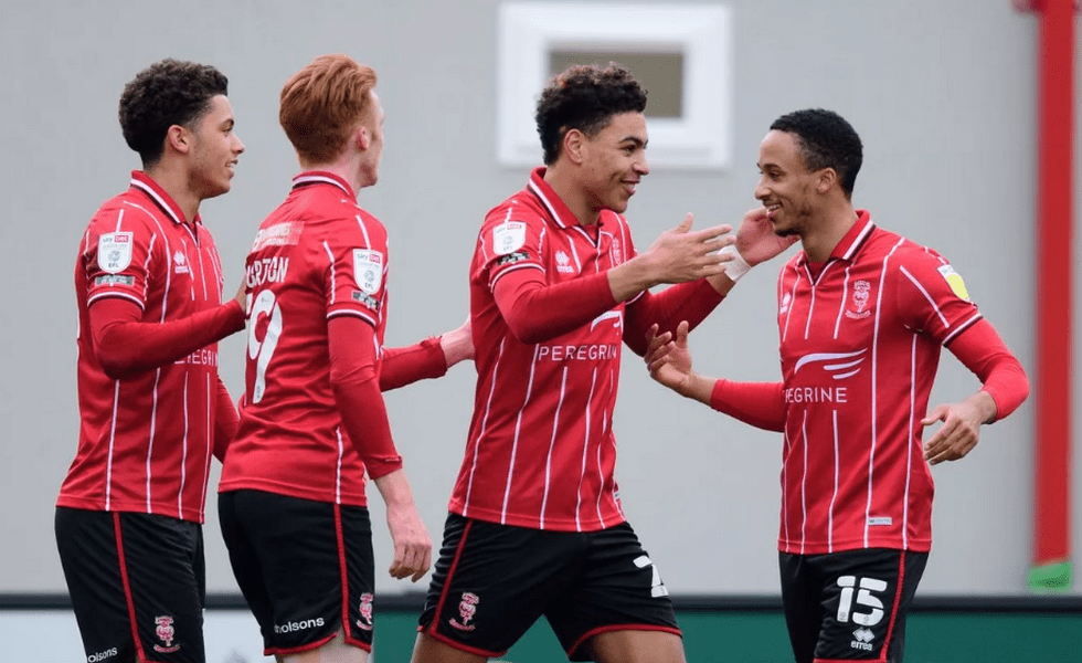 Sky bet Championship: Άνοδος Λίνκολν 65 χρόνια μετά- Οι «μάχες» με τη Λίβερπουλ το 1961