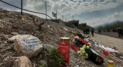 ΠΑΣΟΚ κατά Άδωνη για τα Τέμπη: «Μνημείο κυνισμού η δήλωσή του»