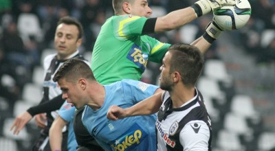 Αν θέλεις να γίνεις Ολυμπιακός, προσπαθείς να πάρεις Ρομπέρτο