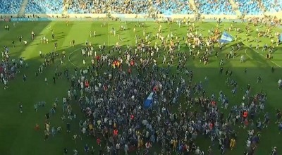 Πρωταθλητές με τη Σλόβαν Μπρατισλάβας Κυριάκος Σαββίδης και Ρισβάνης