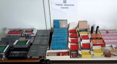 Έδεσσα: Συνέλαβαν μαθητές και γονείς για κροτίδες-Από τον έναν στον άλλο!