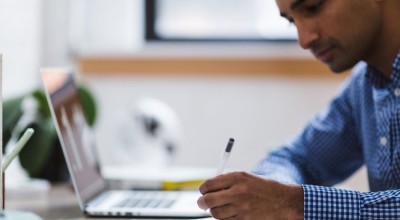 Κατατέθηκε το νέο εργασιακό νομοσχέδιο - Τι αλλάζει για εργαζόμενους και επιχειρήσεις