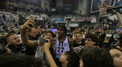 ΠΑΟΚ: Δακρυσμένος στο αντίο του ο Κέβιν Πόρτερ