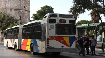 Θεσσαλονίκη: Βαρύ πρόστιμο για τους… τσαμπατζήδες στον ΟΑΣΘ – Στα 100 ευρώ