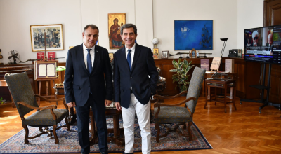 Συνάντηση εργασίας του Κώστα Γκιουλέκα με τον Υπουργό Μετανάστευσης Νίκο Παναγιωτόπουλο