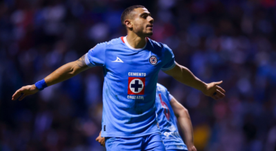 Αλλαγή σκηνικού με Γιακουμάκη: Προς παραμονή στην Κρουζ Αζούλ