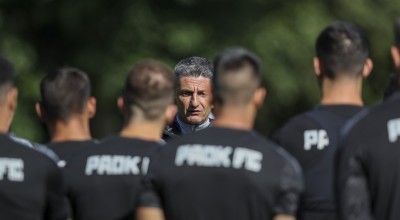 ΠΑΟΚ: Ο Ραζβάν Λουτσέσκου ξανά με τους παίκτες του...