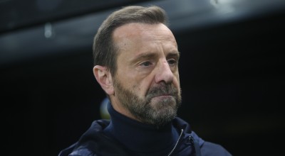 Άκης Μάντζιος: Αντιδρά στις «σειρήνες» που ήχησαν από το εξωτερικό