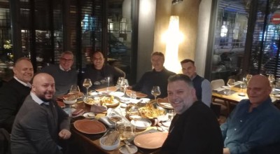 Η τυχερή παρέα που θα ταξιδέψει το πρωί για Σαν Σεμπαστιάν σε μια τελευταία... σύσκεψη πριν το ταξίδι