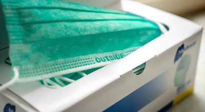 Παγκόσμια ανησυχία για τον νέο κορωνοϊό: Πόσο μοιάζει με τον Covid-19