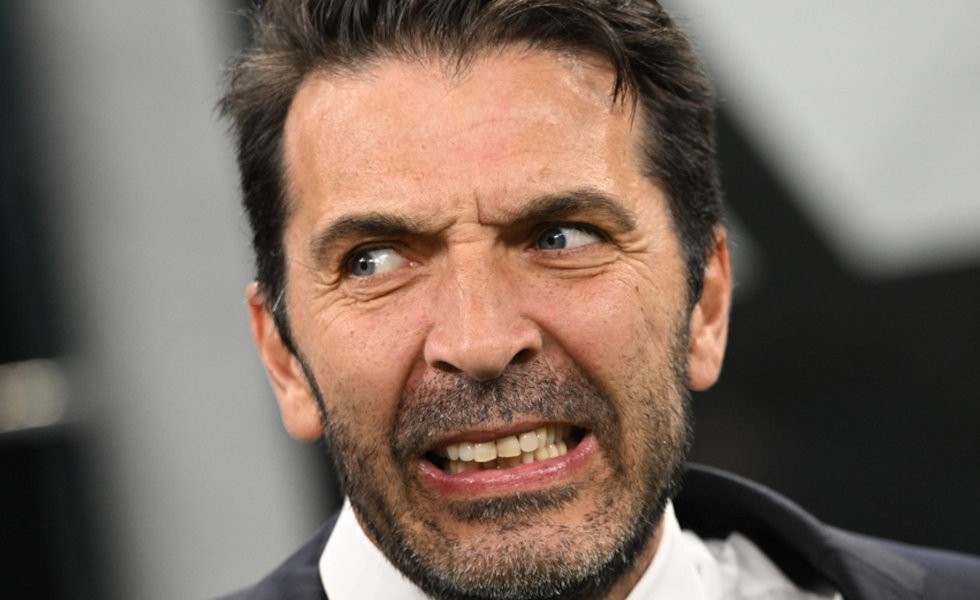 Απογοητευμένος Μπουφόν: «Πιο εύκολο να δω 1000 εξωγήινους παρά να είμαστε εκτός σε τρία Μουντιάλ»