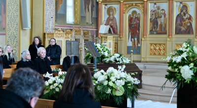 Το τελευταίο «αντίο» στον Αλέξη Κούγια: Ποιοι έστειλαν στεφάνια