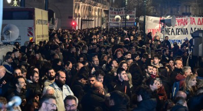 Τραγωδία στα Τέμπη: Προσήγαγαν πολυτραυματία και στη συνέχεια του... χαμογέλασαν (vid)