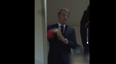 Η Μπριζίτ χαστούκισε live τον Μακρόν!