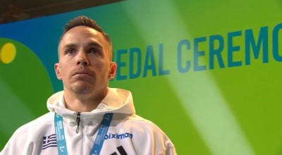 Πετρούνιας: Η απονομή του χρυσού μεταλλίου και η συγκίνησή του (vid)