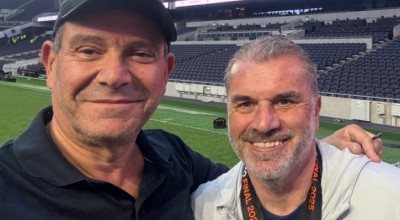 Ανέκδοτες φωτογραφίες: Οι πανηγυρισμοί Ποστέκογλου με τον δικό του άνθρωπο!