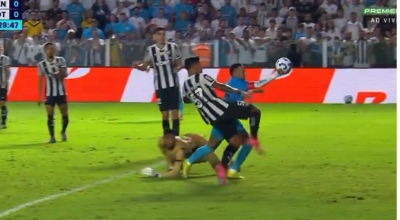 Νεϊμάρ: Σκόραρε με «το χέρι του Θεού», αποβλήθηκε και κρέμασε τη Σάντος