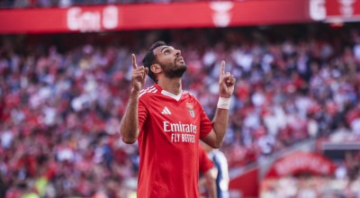 Παυλίδης on fire: Χατ τρικ και ιστορικό ρεκόρ για τον επιθετικό της Μπενφίκα