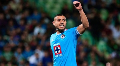 ΠΑΟΚ: «Περιμένουμε να φύγει ο Γιακουμάκης» λέει ο προπονητής της Κρουζ Αζούλ