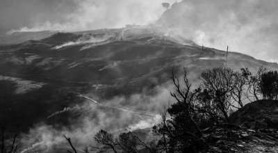 Στις φλόγες παραμένουν Αχαΐα και Χίος-Υπό έλεγχο η φωτιά στην Κερατέα