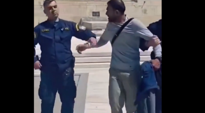 Λαθρομετανάστης ο άνδρας που επιτέθηκε σε Εύζωνες