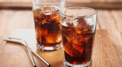 Μελέτη έδειξε πως ένα κουτάκι αναψυκτικού την ημέρα αυξάνει τον κίνδυνο της ηπατικής νόσου