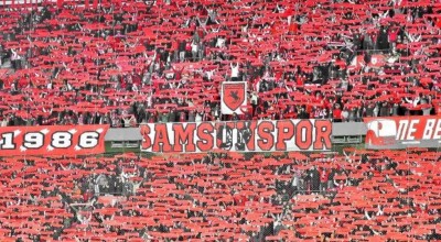 Σαμσουνσπόρ-ΑΕΚ: Προκλητικά συνθήματα των Τούρκων για τον Κεμάλ Ατατούρκ (vid)