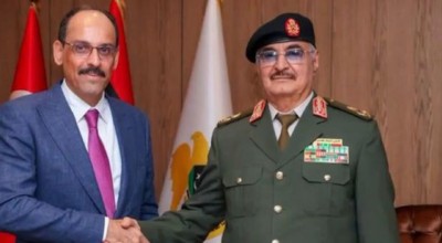 Λιβύη: Ο διοικητής μυστικών υπηρεσιών της Τουρκίας συναντήθηκε με Χαφτάρ