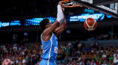 Σκέπασε τα καλάθια ο Κώστας Αντετοκούνμπο: Πότε έκανε ξανά 4 τάπες